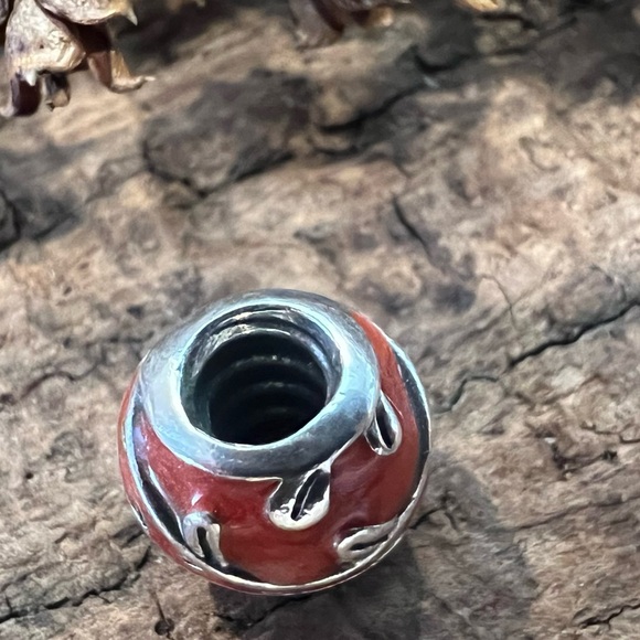 Authentic Pandora Charm Red Vines Bead Sterling Silver Red Enamel Autumn Wine - Picture 7 of 7
